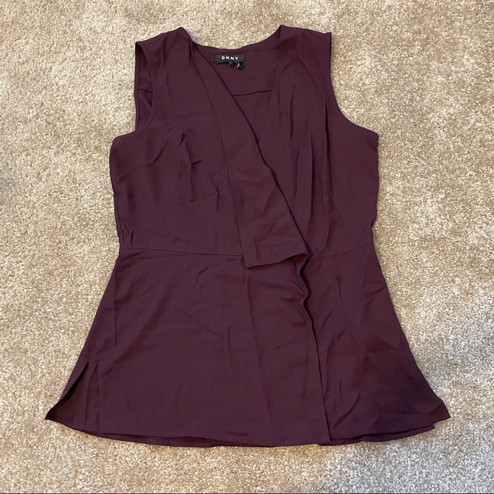 DKNY Plum Purple Sleeveless Wrap Style Top Size Small